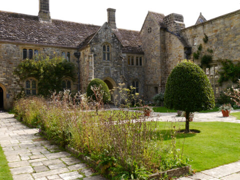 Wohnhaus der Familie Messel, Nymans Garden