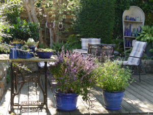 Sitzplatz am Teich im Eulengarten, Martina Krause, Braunschweig