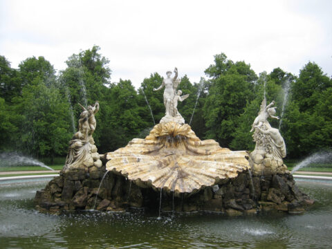 The Fountain of Love, der Liebesbrunnen in Cliveden
