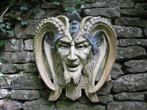Abbey House Gardens, Superlative in Malmesbury