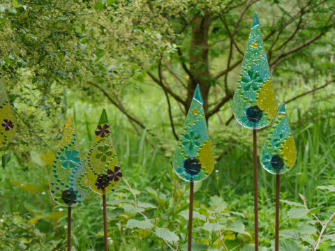 Elfen, Benjeshecken und Kunst "Jan Wilde een Tuin"